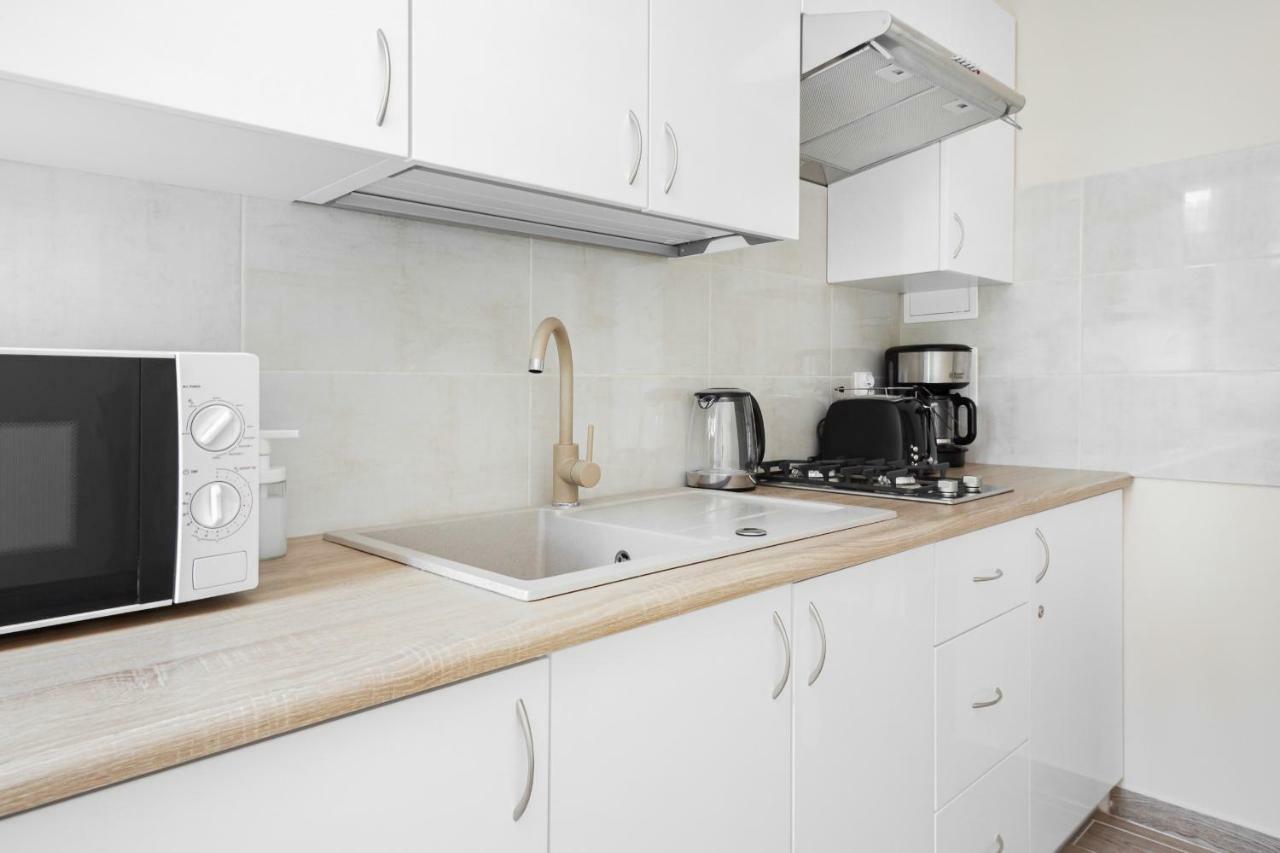 Apartments Warsaw Solidarnosci By Renters Ngoại thất bức ảnh